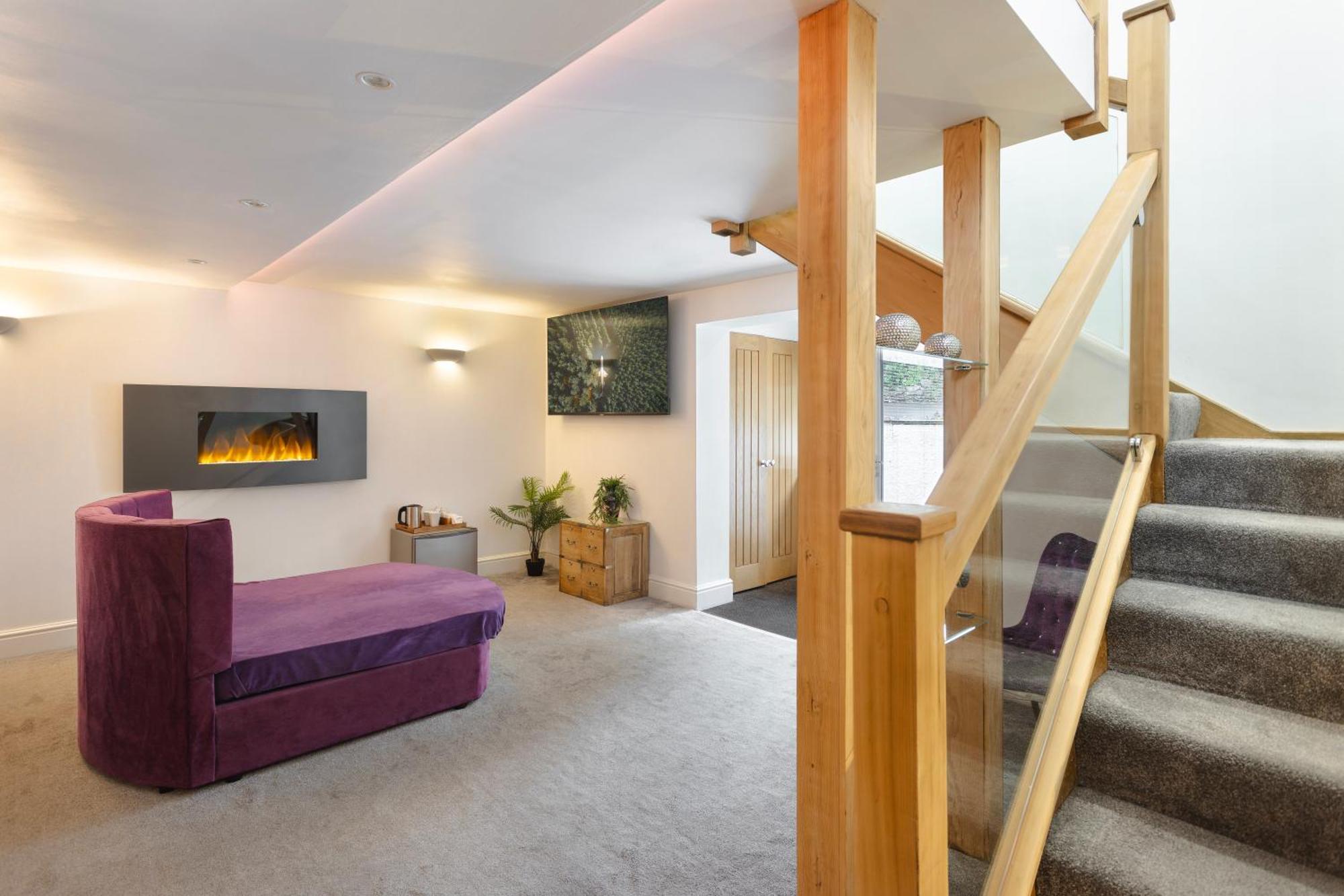 Aphrodites Group - Luxury Hot Tub Suites In Central Lake District! Bowness-on-Windermere Dış mekan fotoğraf